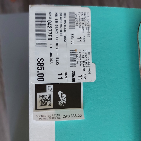 Mens Nike SB Blazer Court shoes - Picture 2 of 4